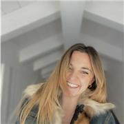 Insegnante di scuola primaria offre aiuto compiti a Milano e online